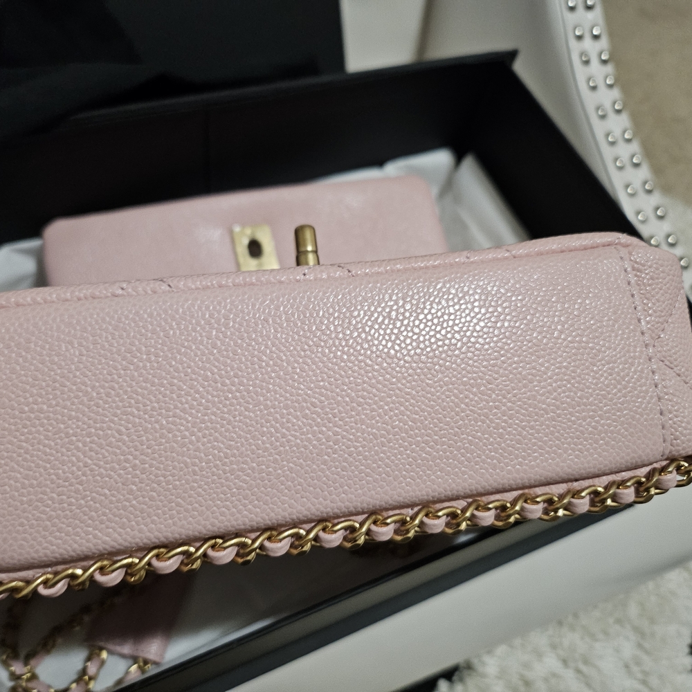 CHANEL Pink Quilted Caviar Crossbody Flap Bag - Picture 3 of 6